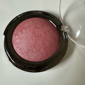 LORAC BAKED MATTE SATIN BLUSH-VELVET ROPE